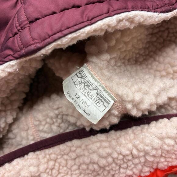 Patagonia Girls Reversible Tribbles Hoody Jacket 12-18 Month Pink Burgundy Owls - Picture 9 of 12